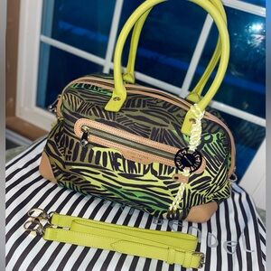 Henri Bendel RARE NEW Graphic Undercover Satchel - Full Set
